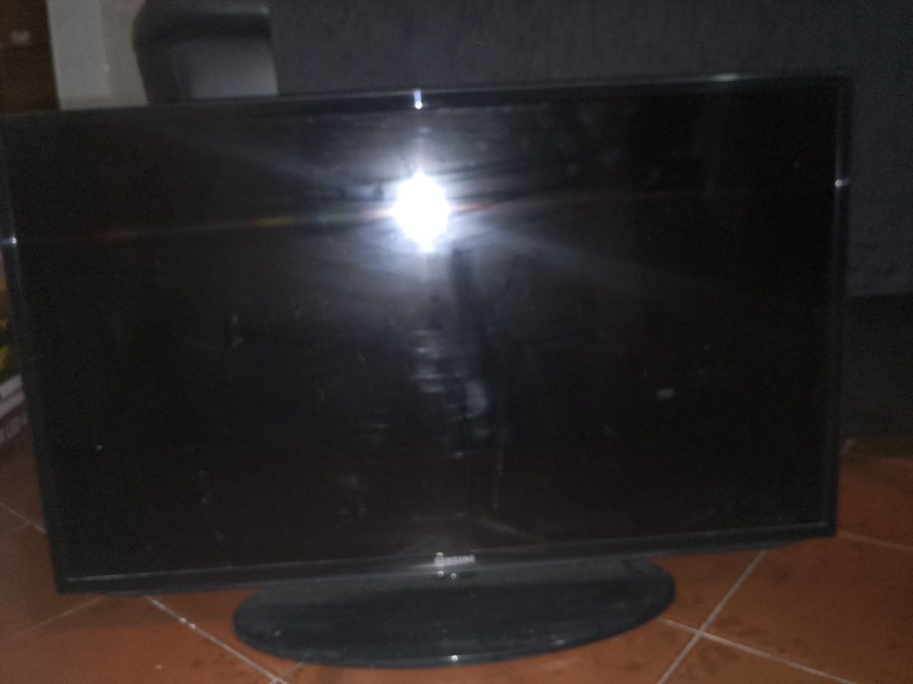 TV SAMSUNG 40 liga mas não dá imagem