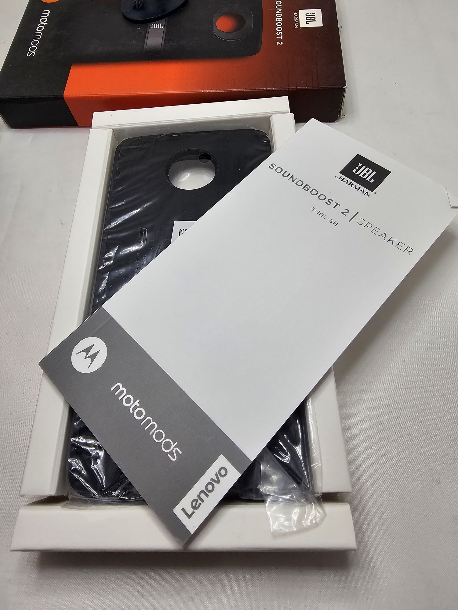 Moto Mod SoundBoost 2
