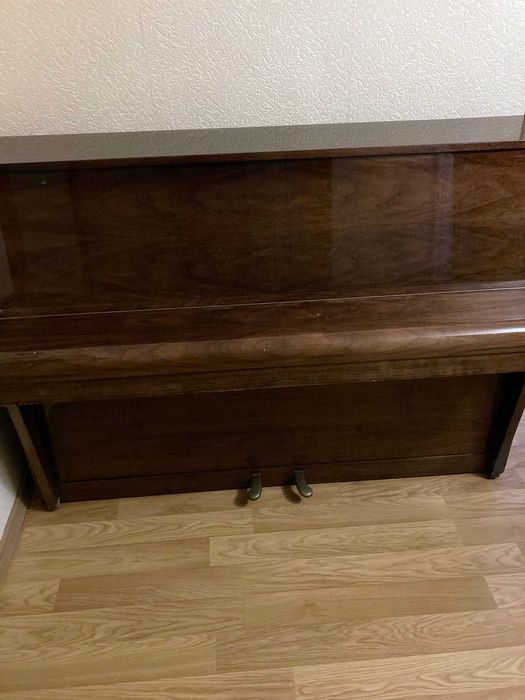 Піаніно фортепіано Rönish