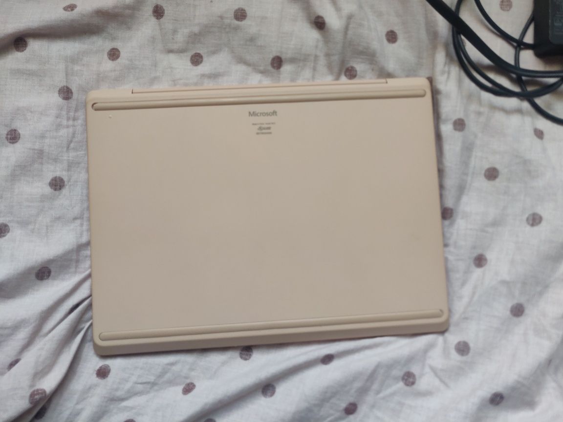 Microsoft laptop go 2 ( не рабочий) 8/128