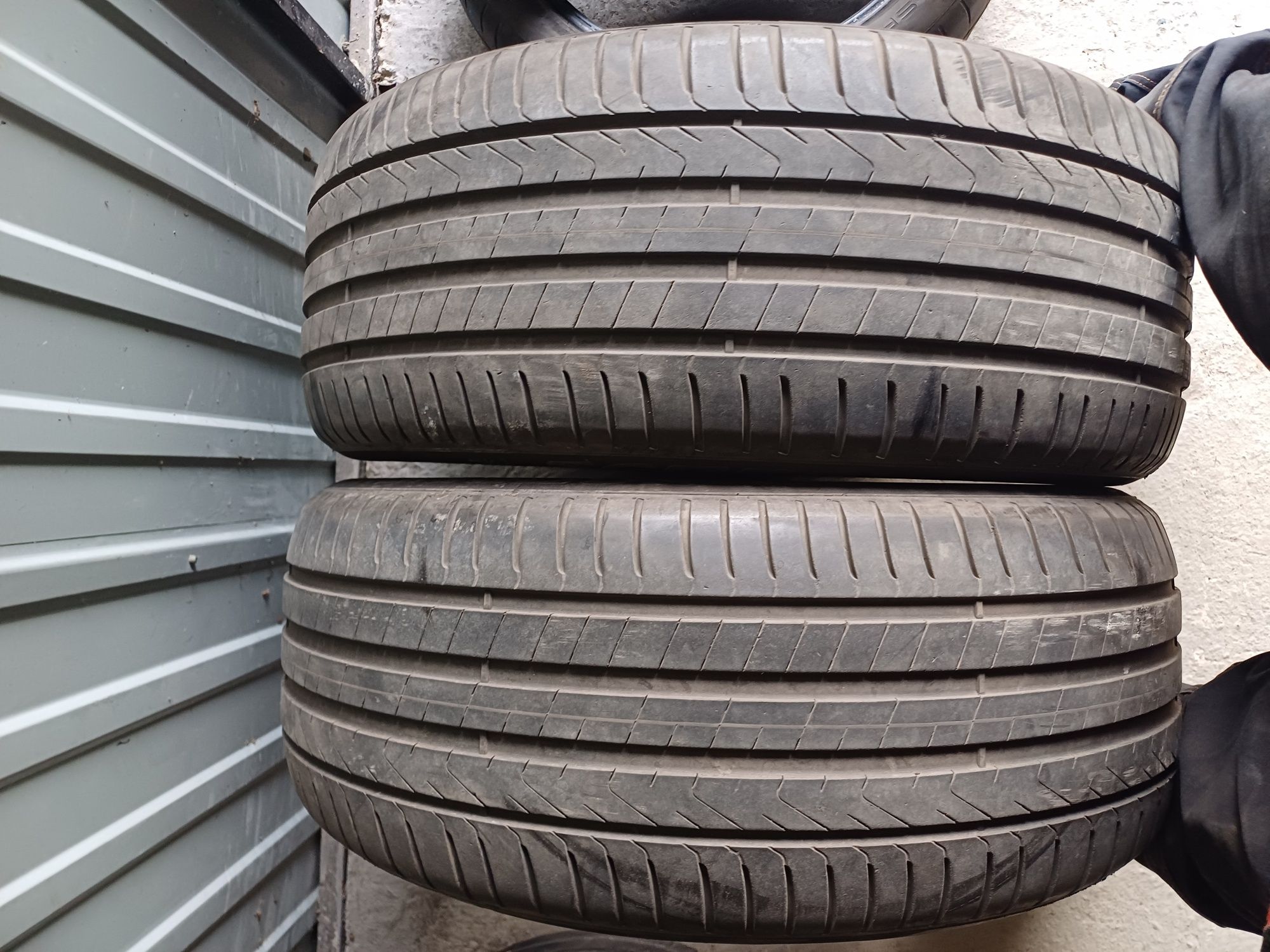 Cena za 2 opony letnie 255/45r19 PIRELLI 2020r