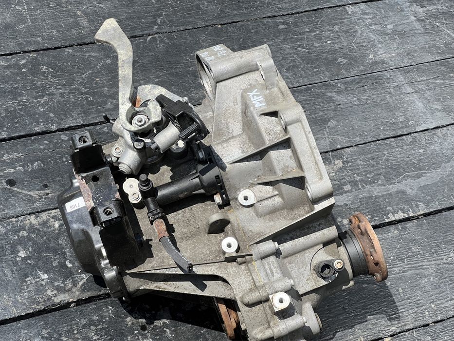 Коробка передач 1.2 tsi skoda a5 fabia 2 superb кпп MFX