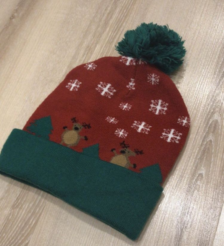 Cropp czapka zimowa świąteczna
