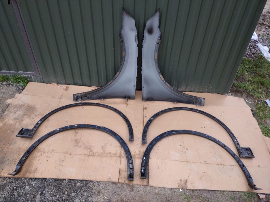 Audi Q5 80A крило крыло накладка