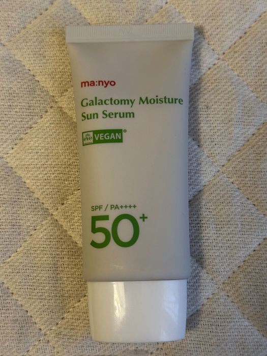 Manyo сонцезахисна сироватка