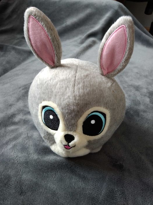 Zając. Maskotka. Pluszak.