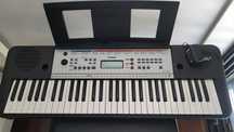 Teclado Yamaha YPT-260, suporte e banco