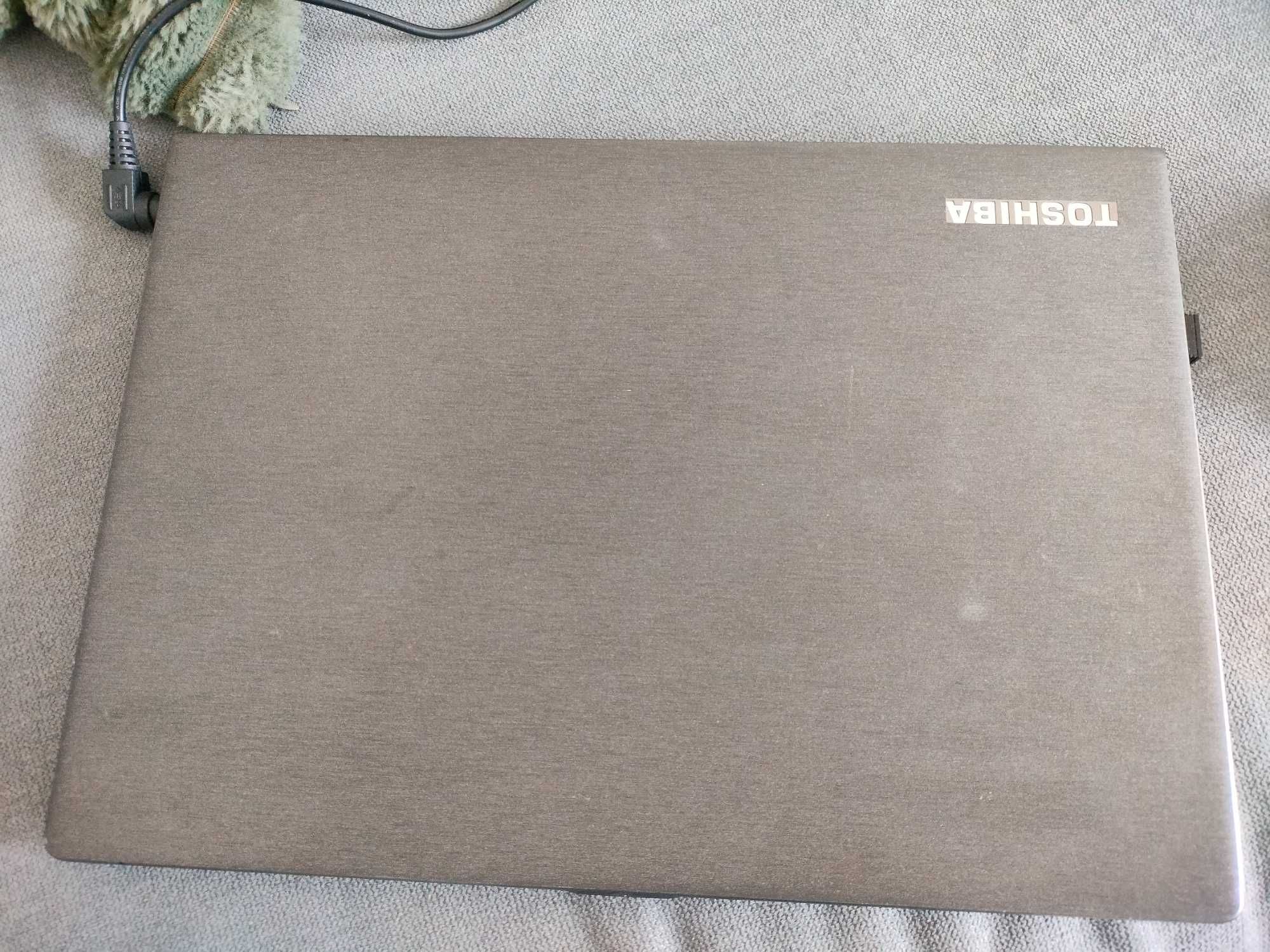 Laptop Toshiba X30-A