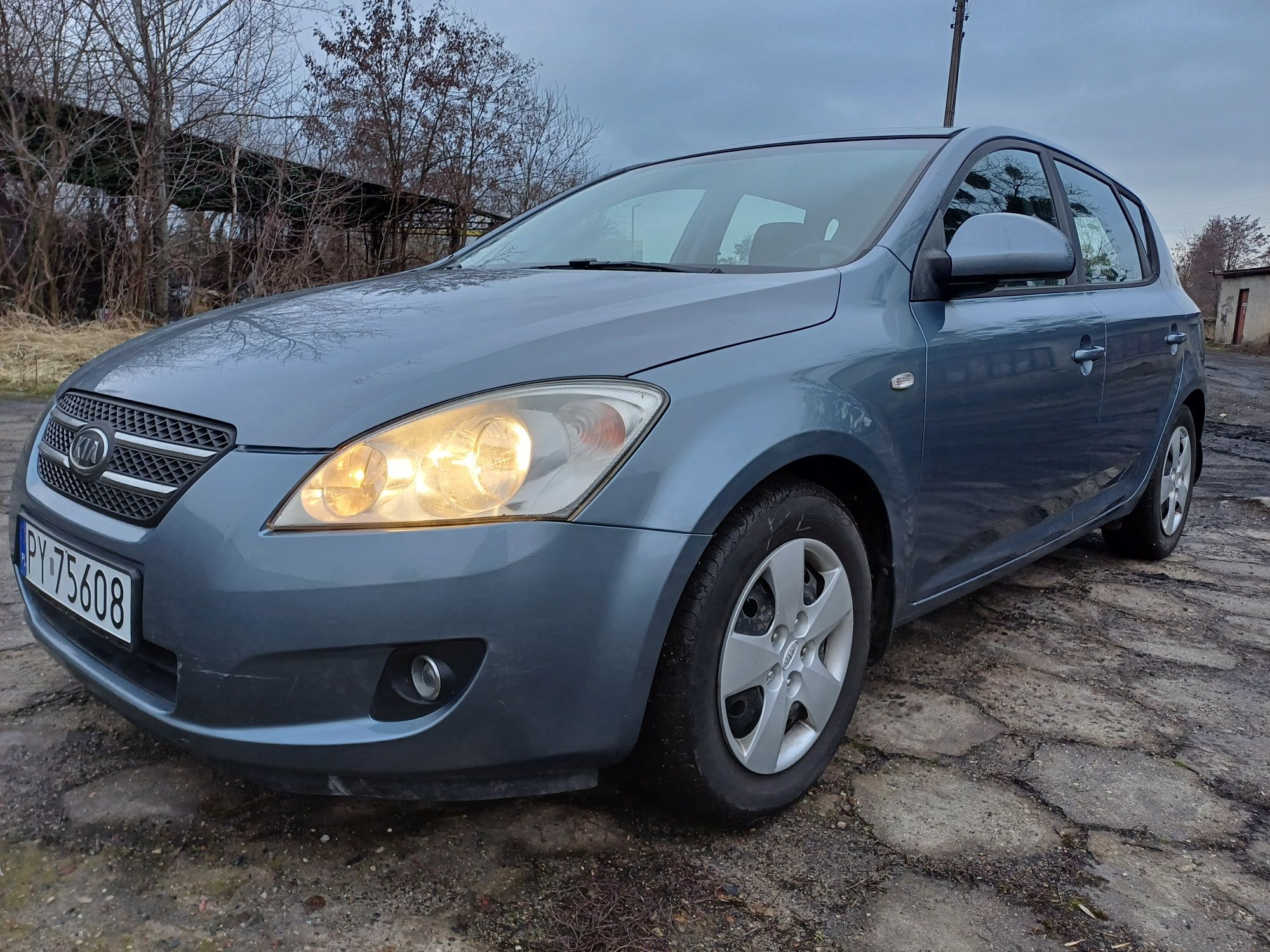 Kia ceed 2.0 crdi salon pl. Niski przebieg