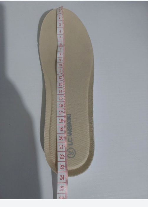 Нові кросівки Waikiki, 36 розмір.
Куплені літом, не піді