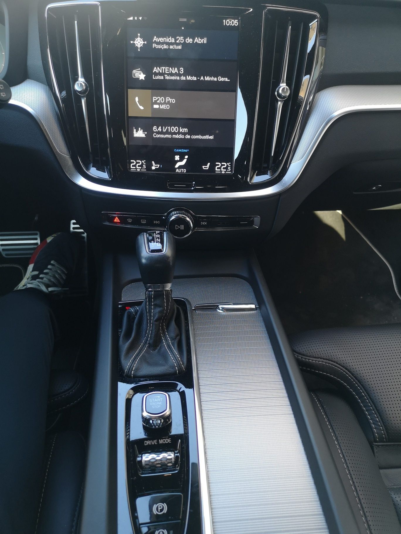 Volvo V60 D4 R-Design 2.0