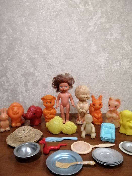 Игрушки пластмассовые СССР.
