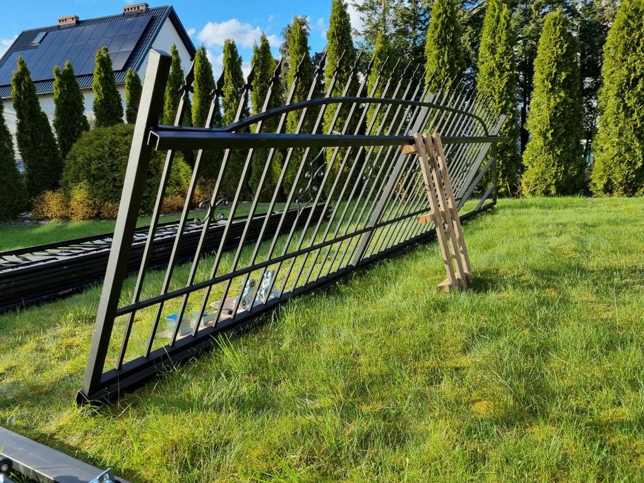 NOWA Brama wjazdowa 6m słupki + rolki komplet Lewa, Prawa