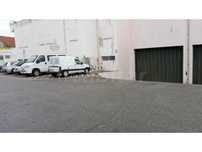 Armazém Industrial com 984 m2