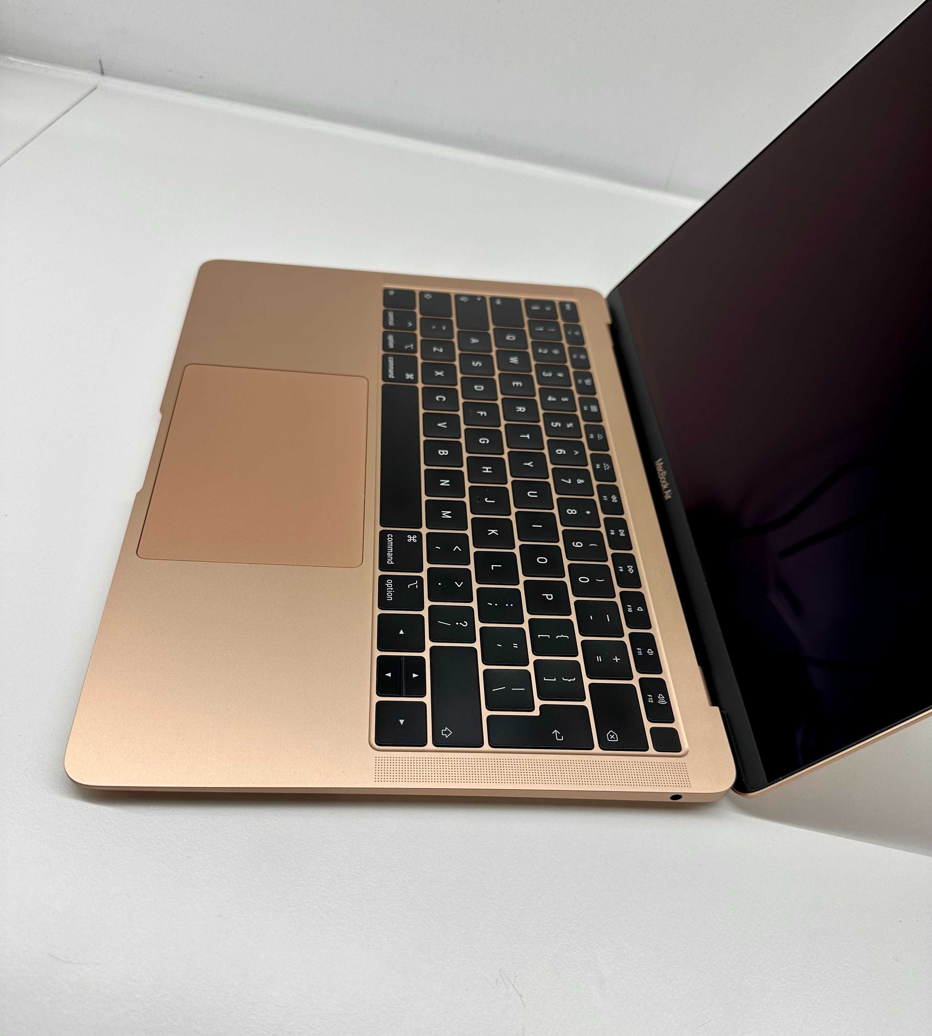 MacBook Air 13 A1932 Gold Złoty 8 GB RAM 128 GB SSD Bateria 90%