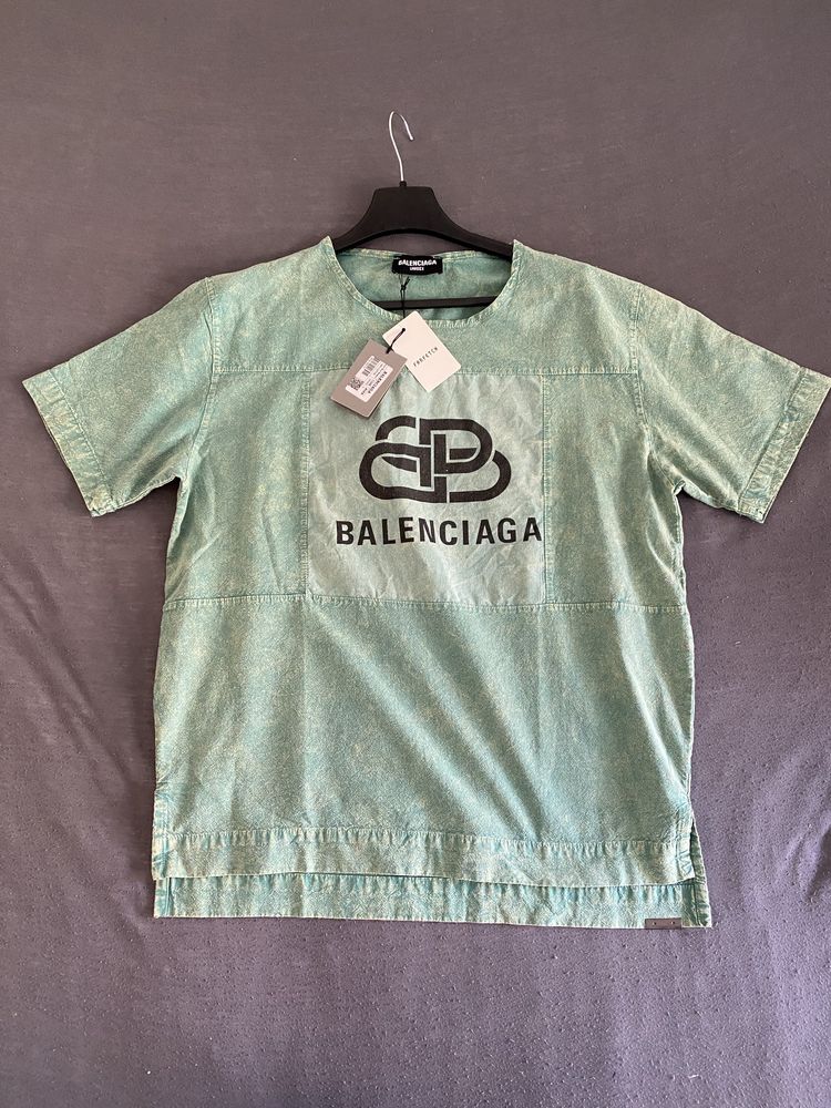 Balanciaga T-shirt