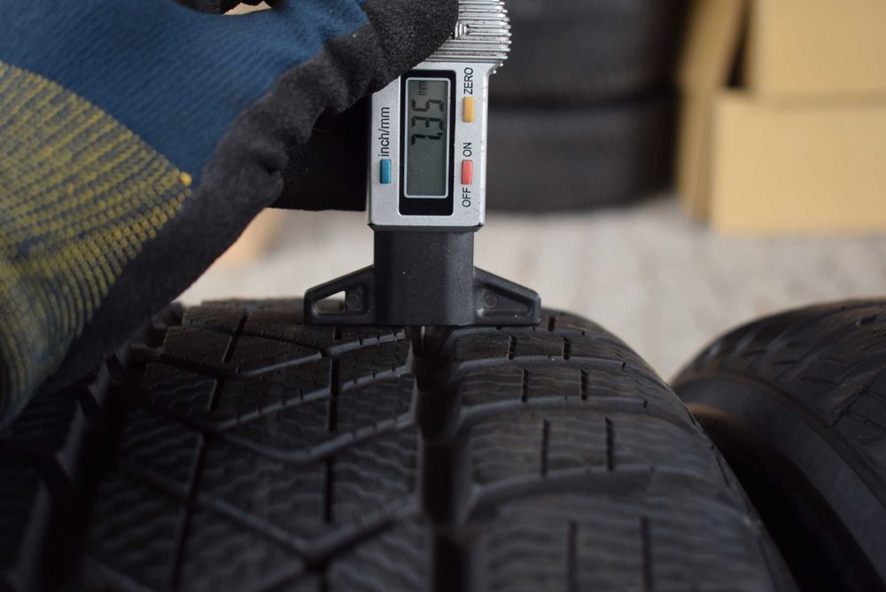 BMW 5 G30 X1 F48 X2 MINI czujniki oryginał alu 17 Pirelli jak nowe