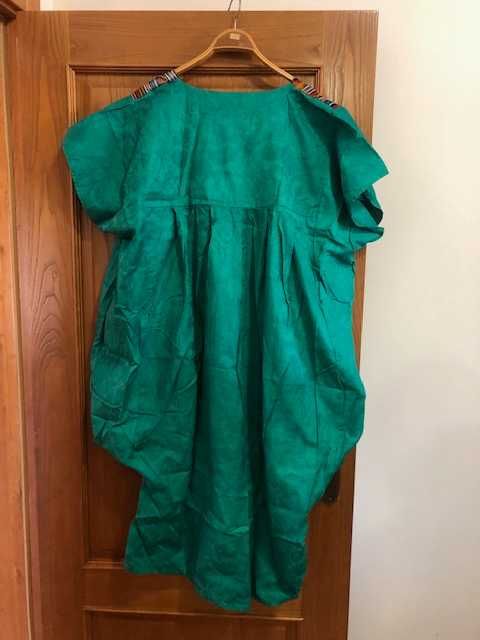 Vestido africano, da Nigéria ,NOVO, verde bandeira