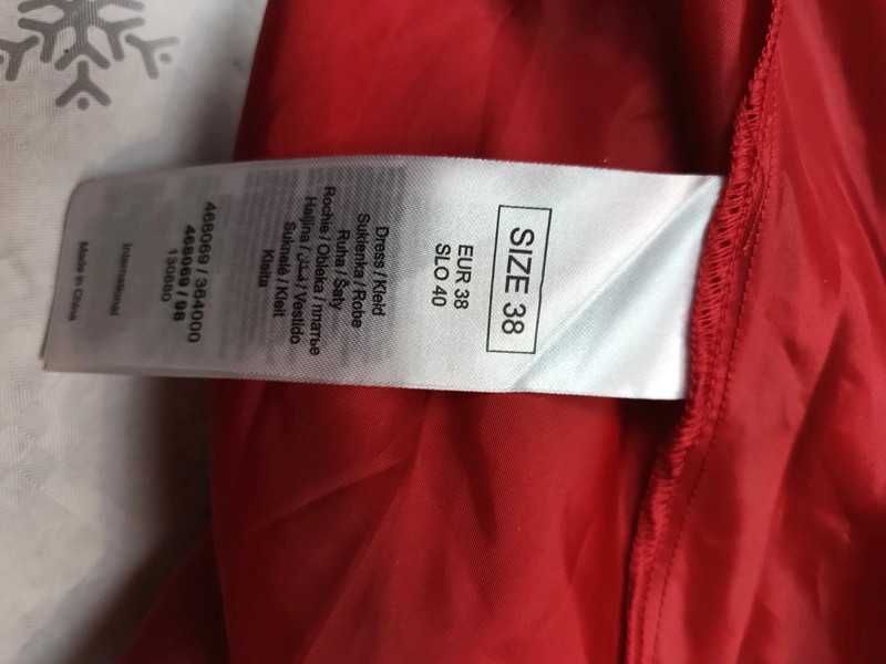 Czerwona sukienka koronkowa Orsay, rozkloszowana, r. 38