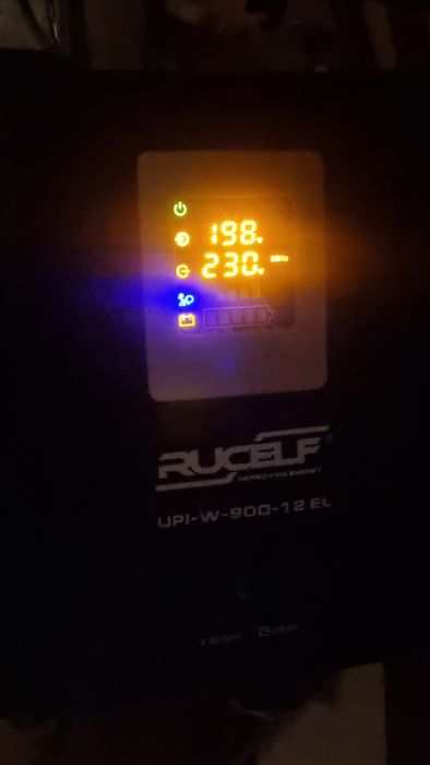 Источник бесперебойного питания 900w