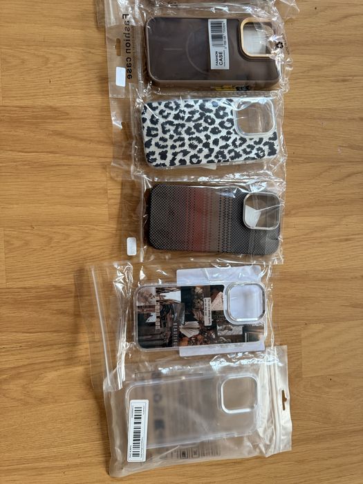 Чохли для айфон 16 про