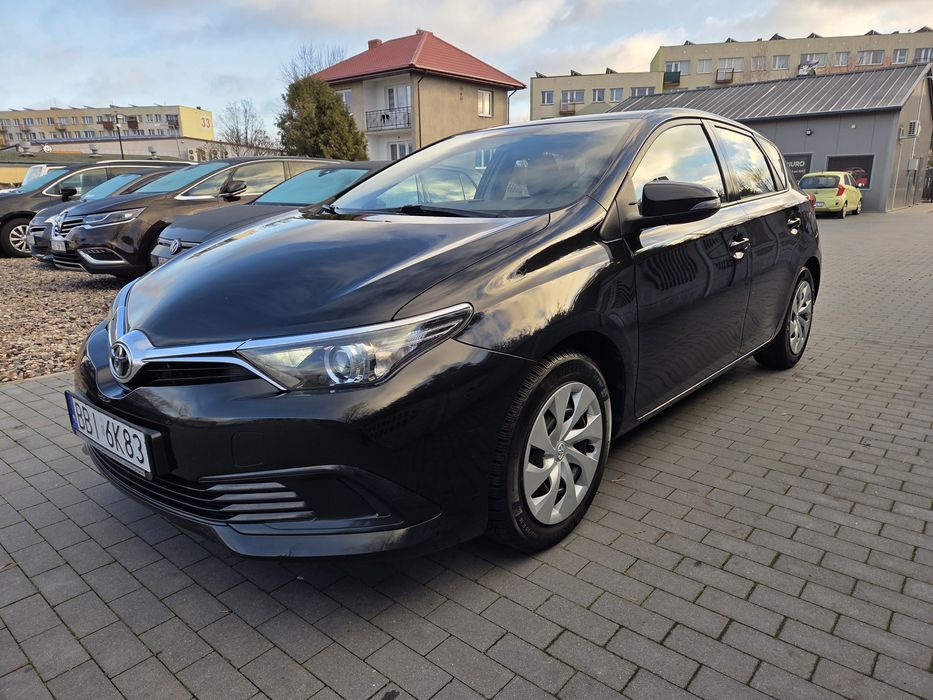 Toyota Auris 1.3 Cool 2xkoła