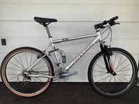Rower Stevens F6 Shimano Deore XT Manitou Full Mavic CrossRide