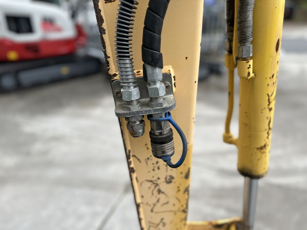 Mini-giratória YANMAR VIO 20