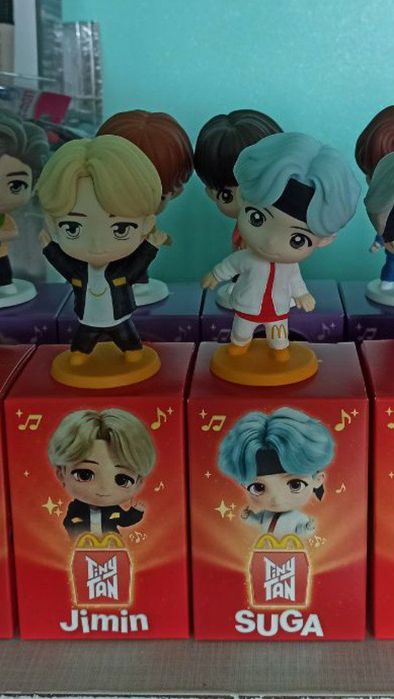 Бтс фігурки McDonald's Jimin SUGA Чімін та Юнгі