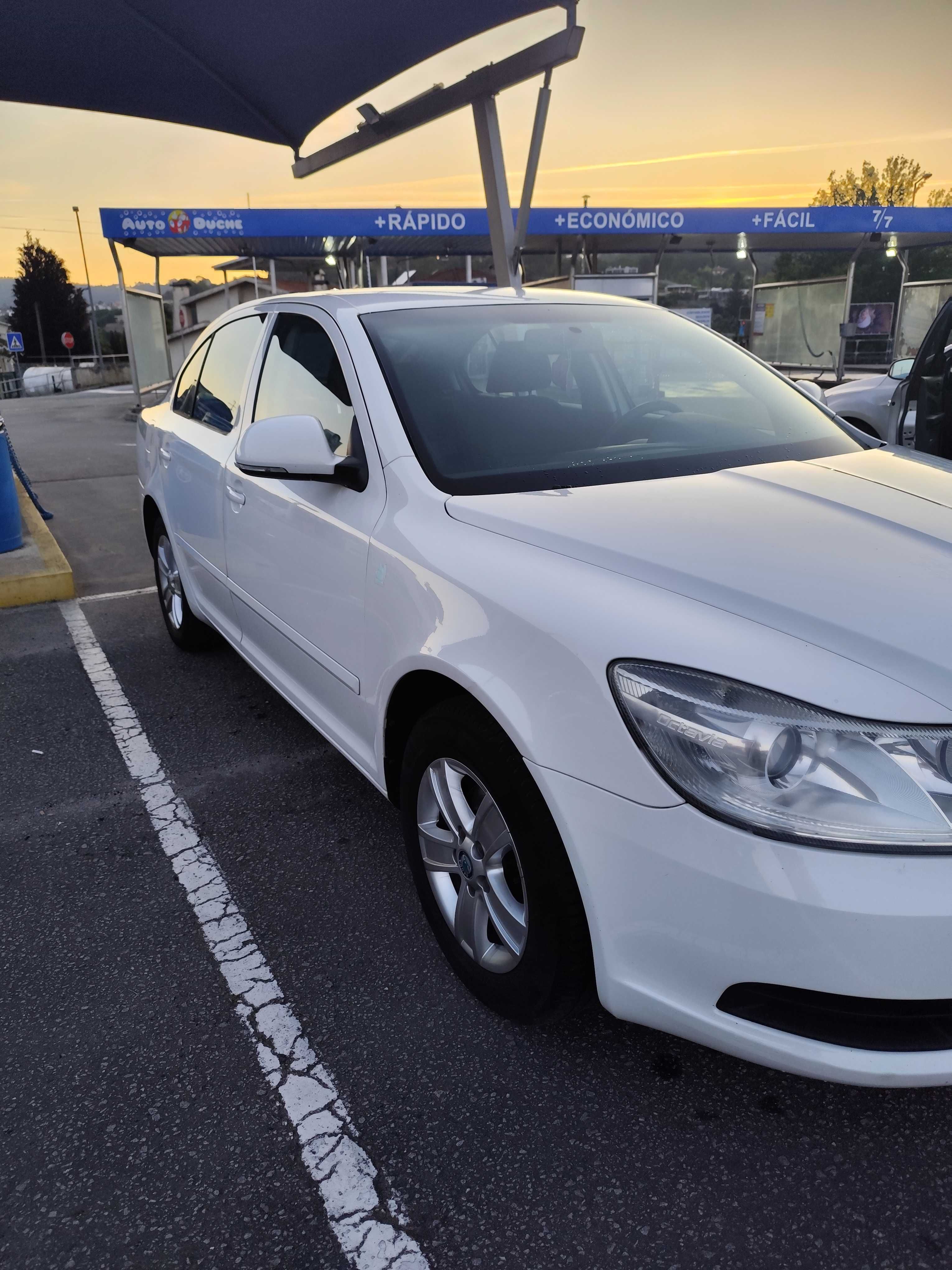 SKODA OCTÁVIA Greenline 2011 DIESEL