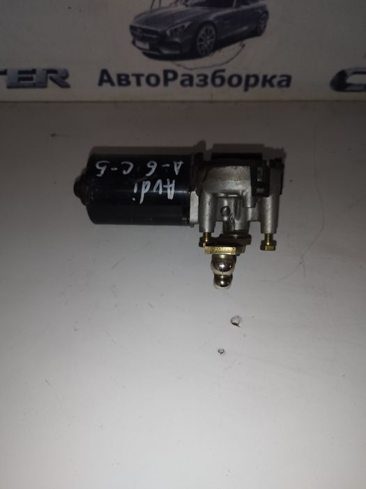 Моторчик двірників