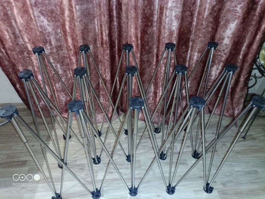 Стол раскладной( сороконожка )