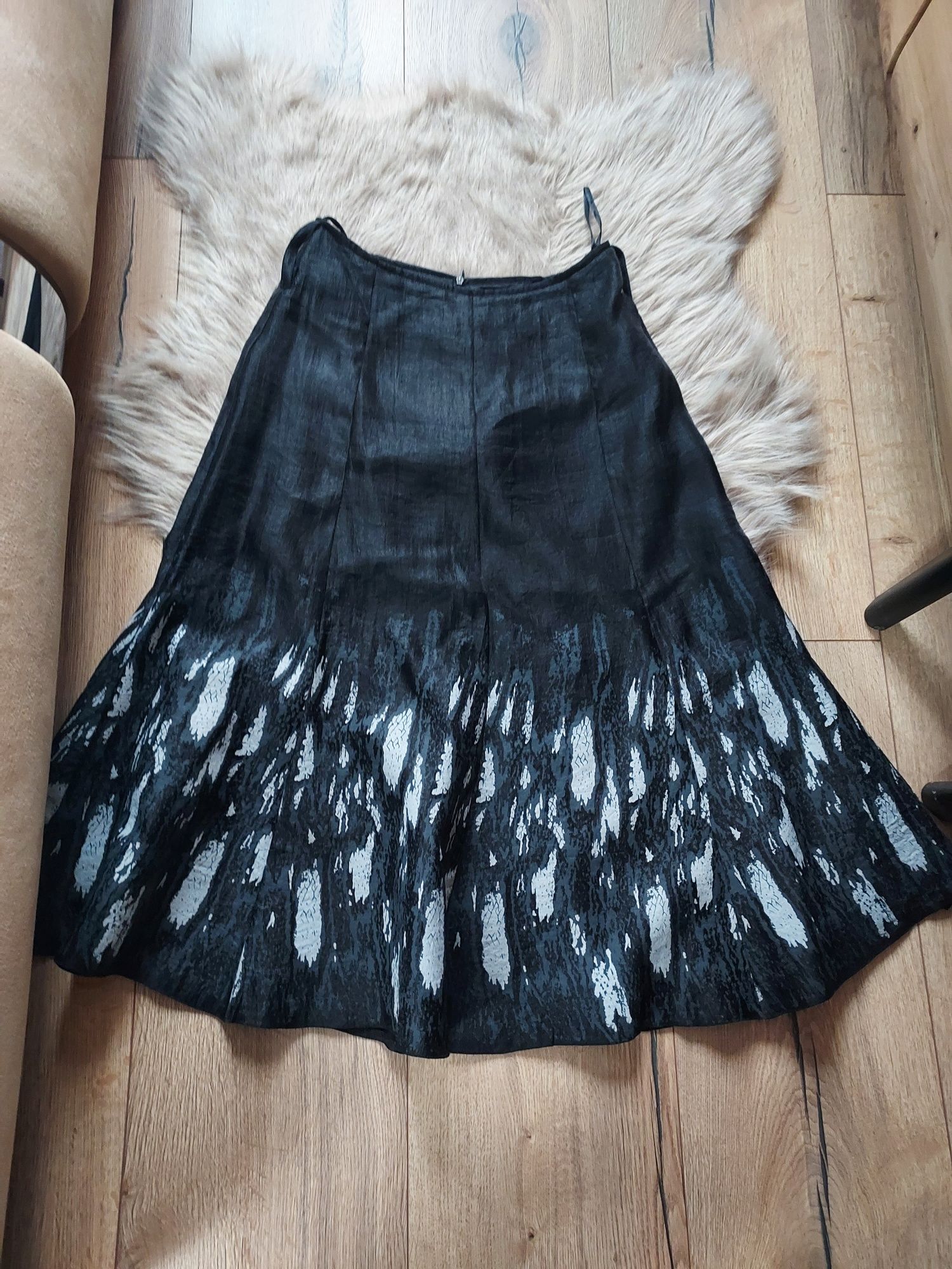 Czarna spódnica XL