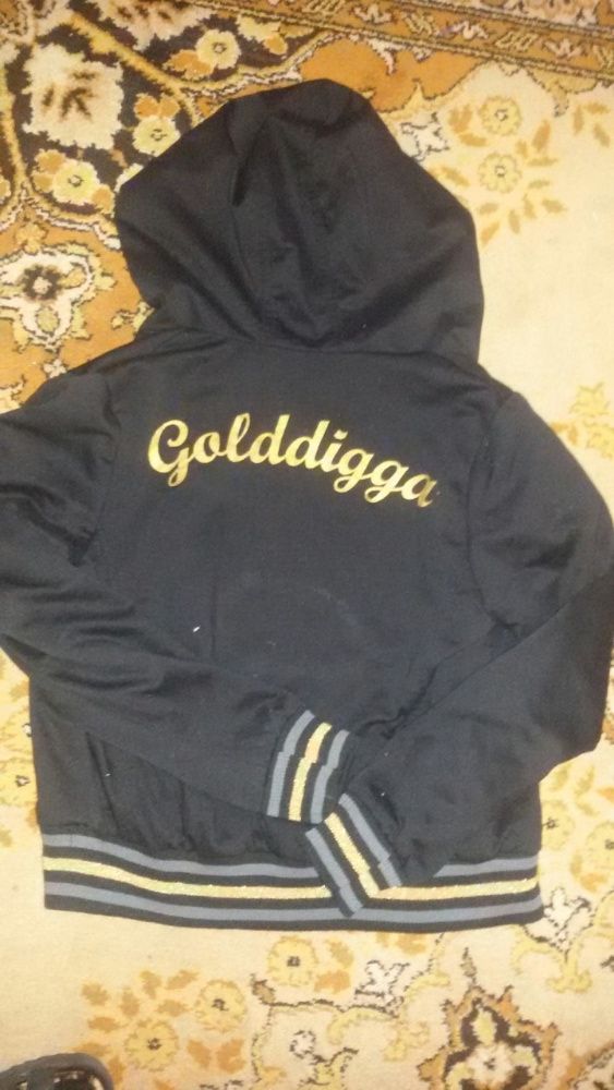 Брендовй двухсторонний бомбер куртка GOLDDIGGA, Цвет черно-золотой Од