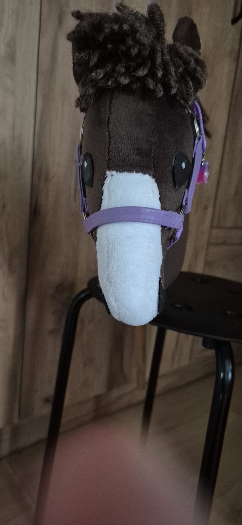 Hobby horse pilne!