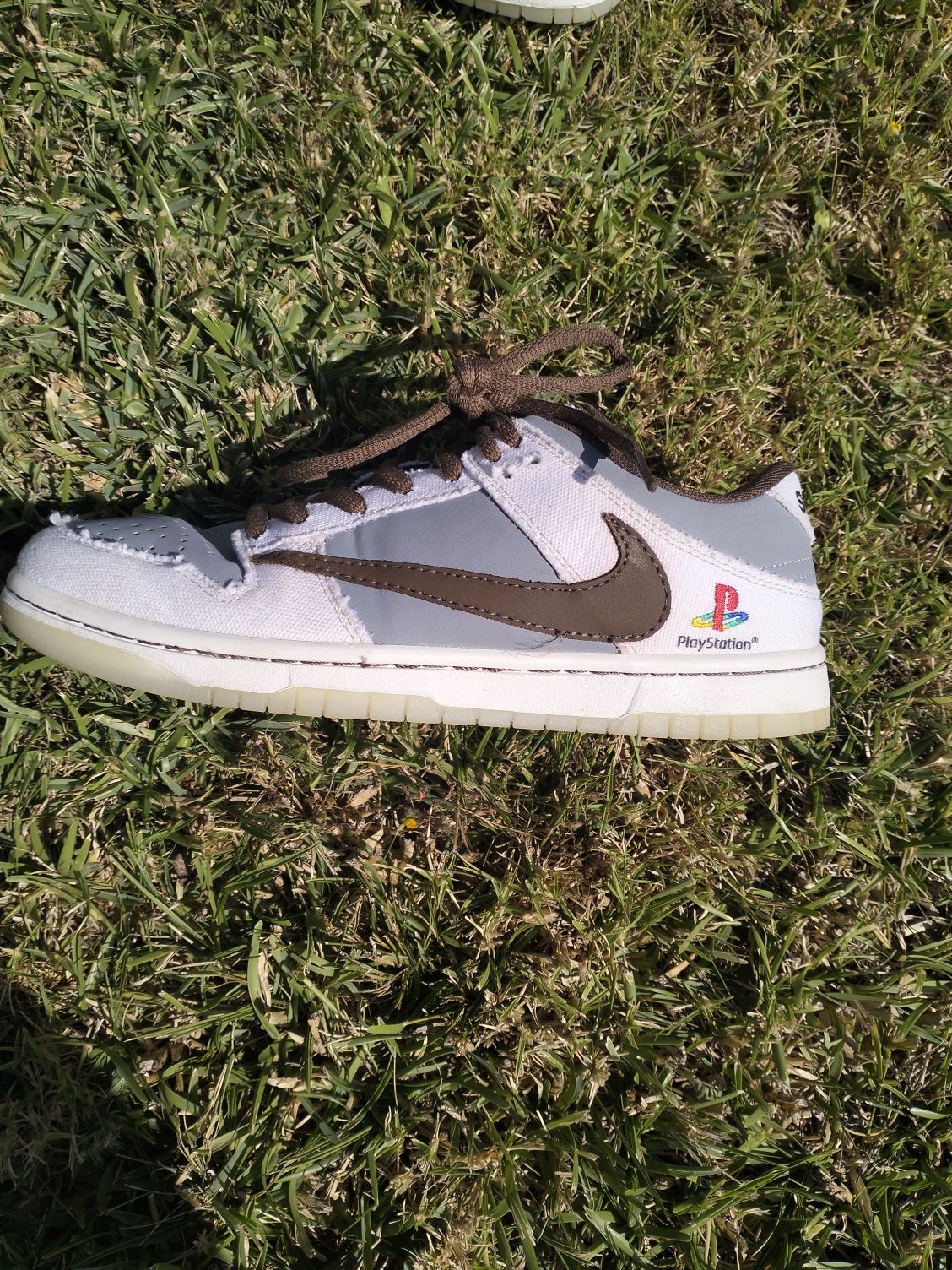 Nike Dunk x Travis Scott x PlayStation