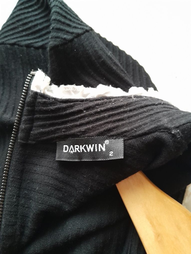 Продам платье Darkwin,в отличном состоянии, практически новое