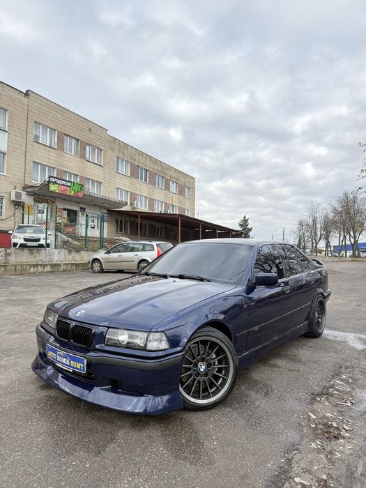 BMW e36 STREET DRIFT 325i(не корч)
