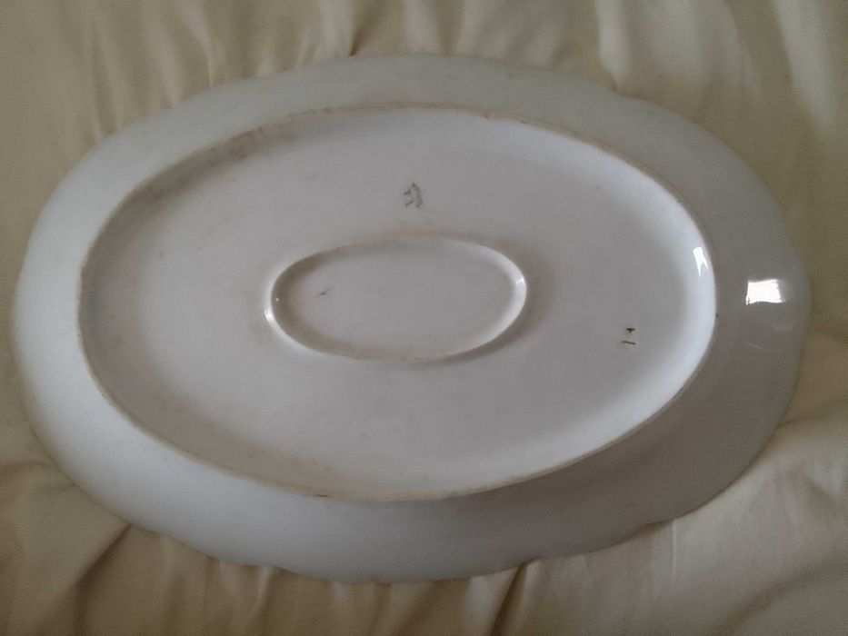 Travessa antiga da Vista Alegre Portugal em bom estado.