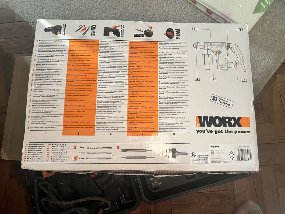 Martelo percutor WORX WT344 com caixa completa.