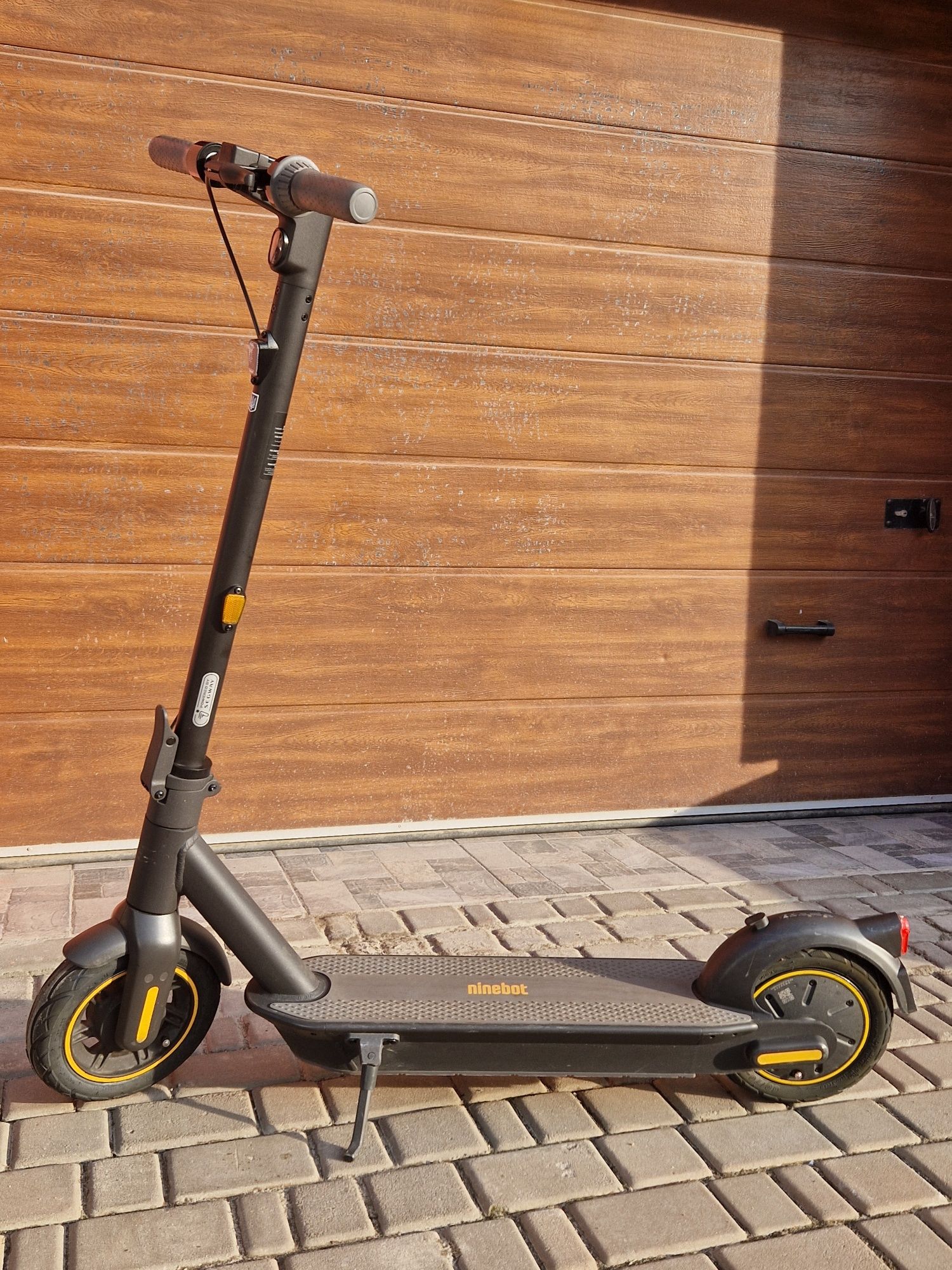 Електросамокат Segway Ninebot MAX G30E II