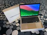 MacBook Air 13” M1 8GB 256 GB  como novo