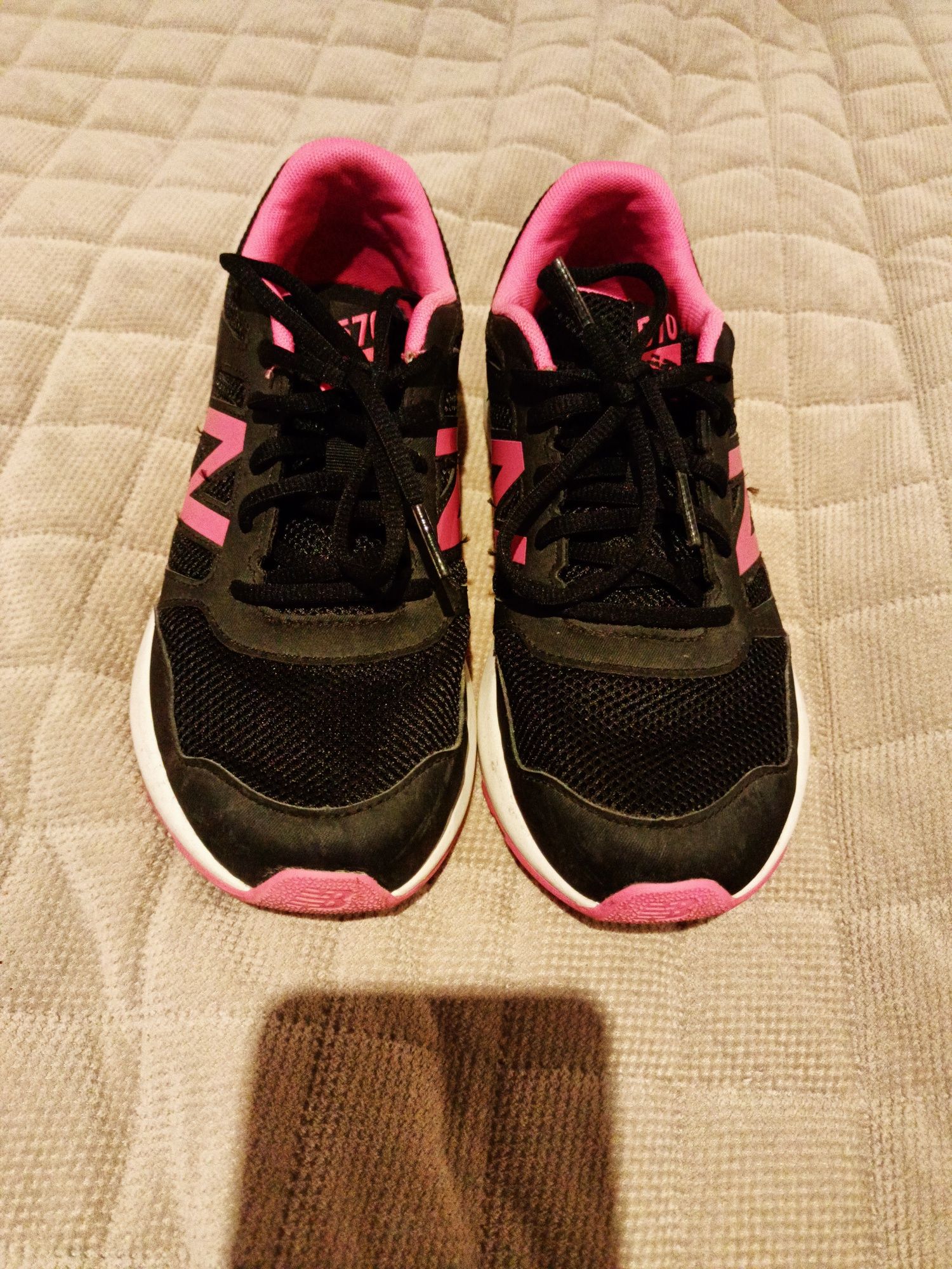 Adidasy New Balance 38