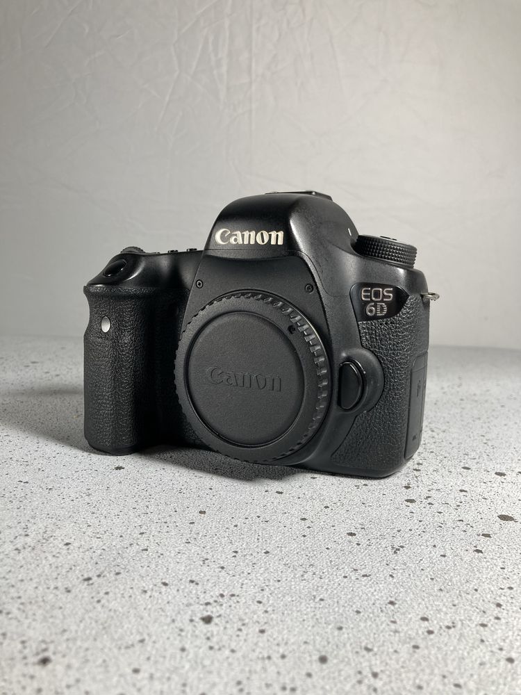 Canon 6D WiFi - пробіг 197 тис.кадрів