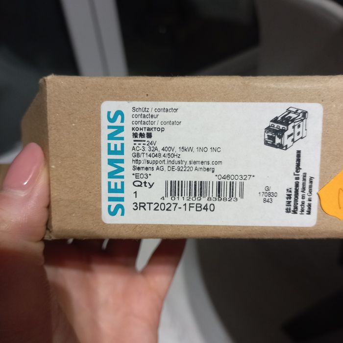 Siemens 3RT2027-1FB40 przekaźnik mocy