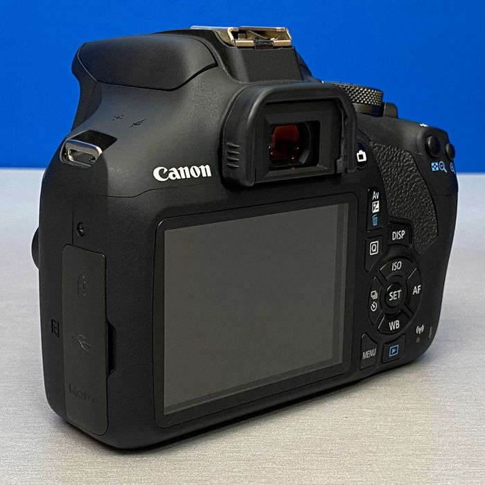 Canon EOS 2000D (Corpo) - 24.1MP