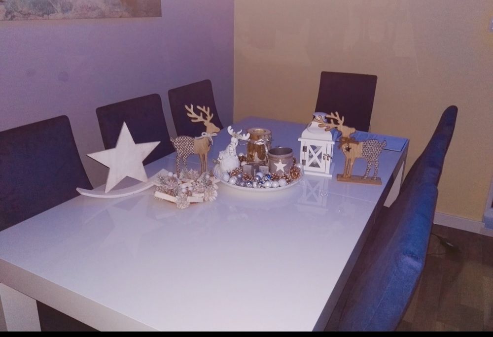 Meble salon jadalnia - narożnik + stół + krzesła