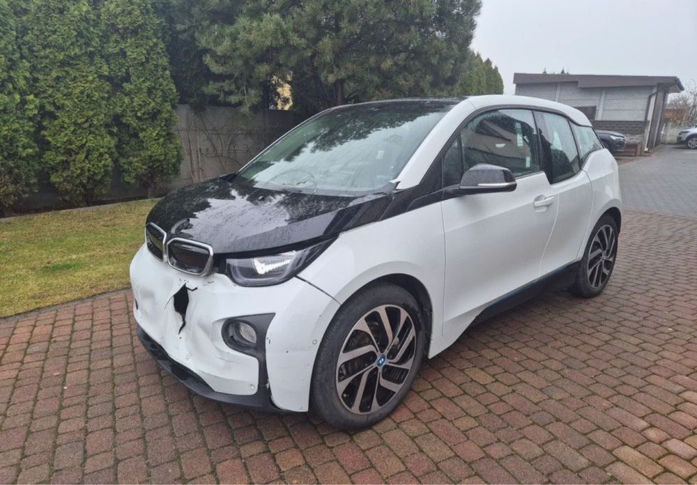 Бампер BMW I3  розборка бмв і3