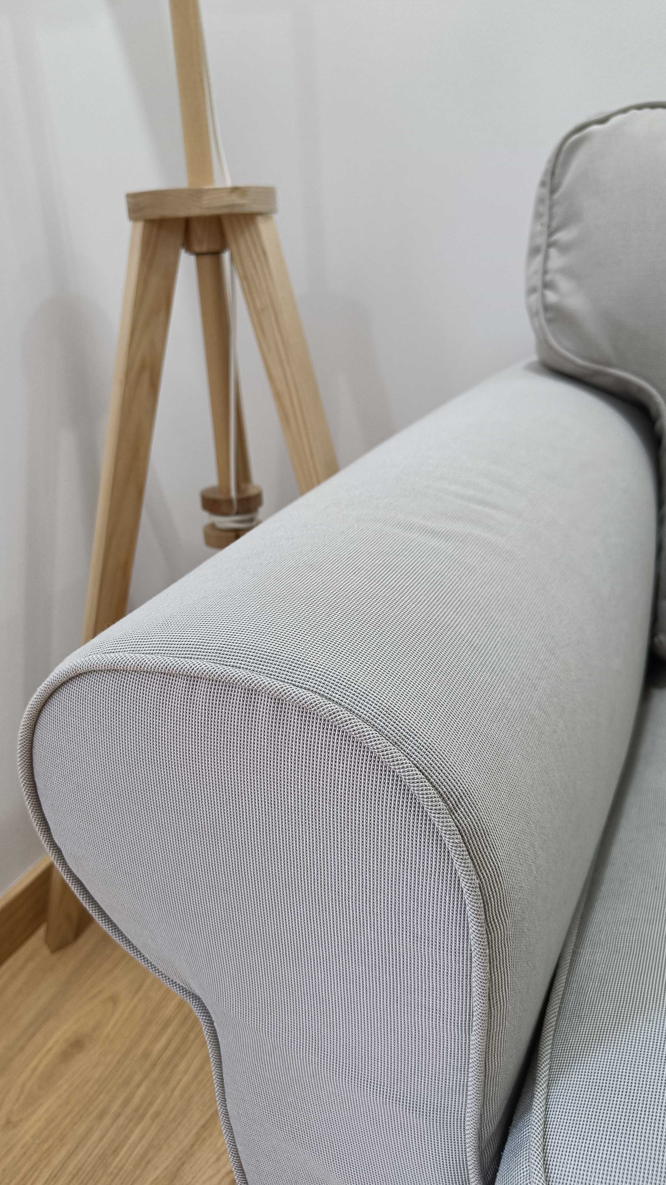 Sofá Ikea Ektorp beje 3 lugares em muito bom estado