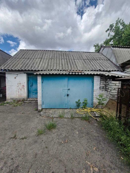 Продається будинок площею 70 м². Реївка, р-н кладовища